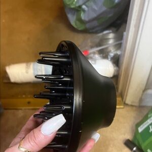 Black Hair Diffuser Attachment